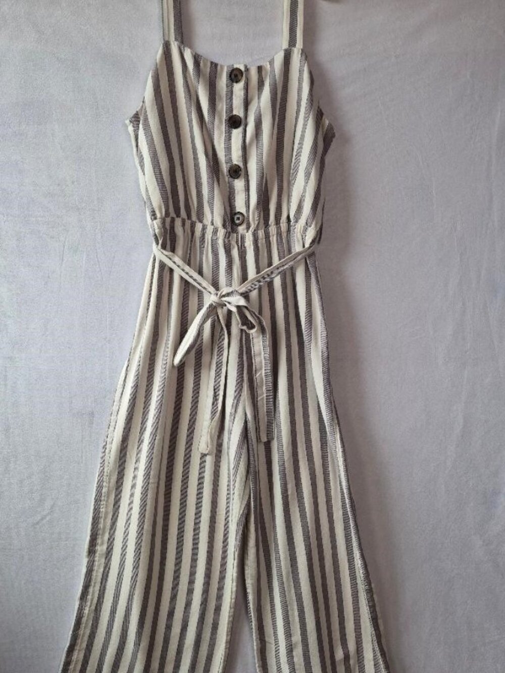 Maurice's Jumpsuit White/Beige Stripes Tie Front & Buttons Size Medium Spring